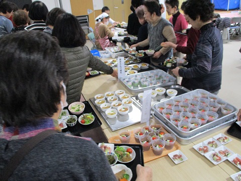 じこう食堂